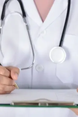insurance for foreigners against covid-19